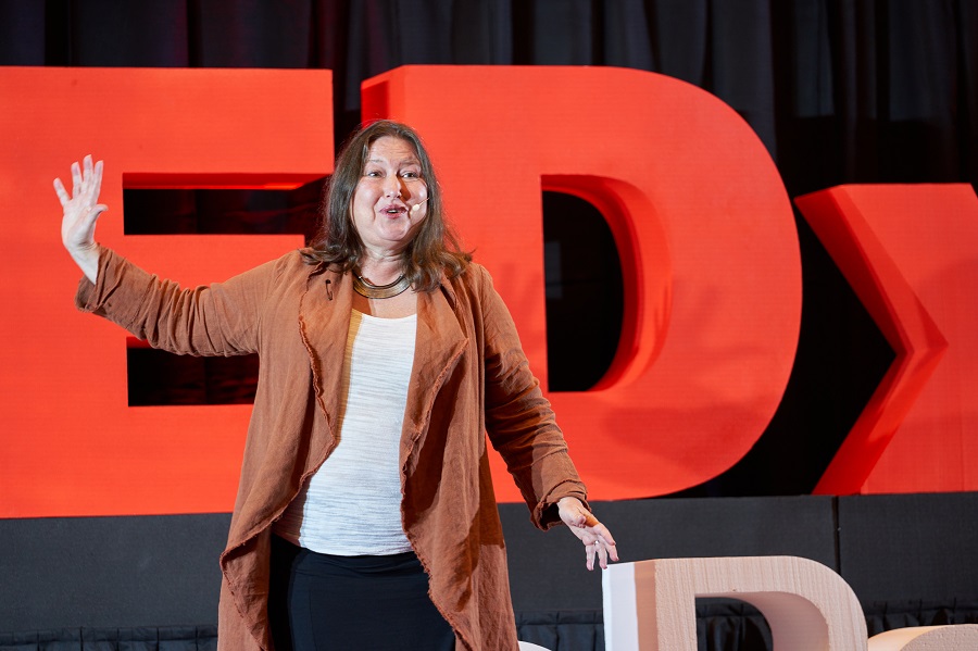 Speaker25-DrMB-SJ_TEDX_011b Dr M at TEDx TenayaPaseo