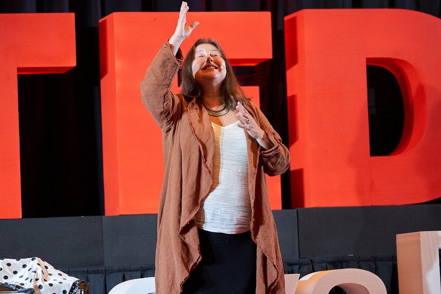 Speaker25-DrMB-SJ_TEDX_013 Dr M at TEDx TenayaPaseo